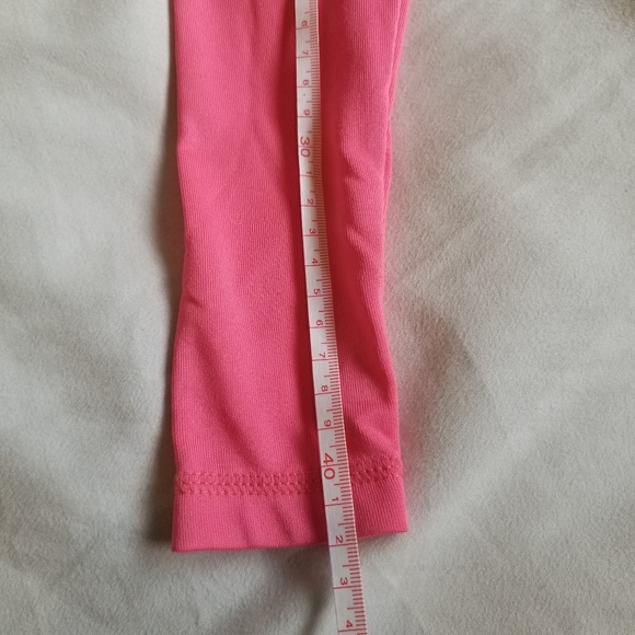 ROXY Long Sleeve Rashguard - Picture 7 of 9